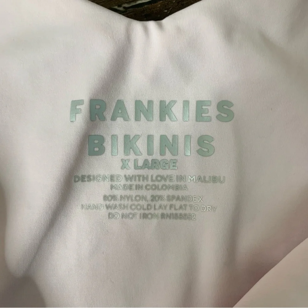 Frankie’s Bikini Womens Pink Dallas Floral fairy tale chain bikini swim XL